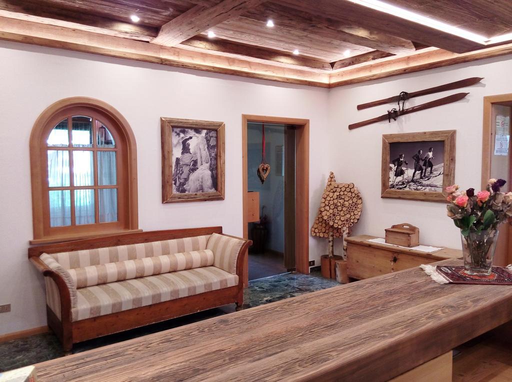 B&B Garni Villa Campitello Campitello di Fassa Eksteriør billede