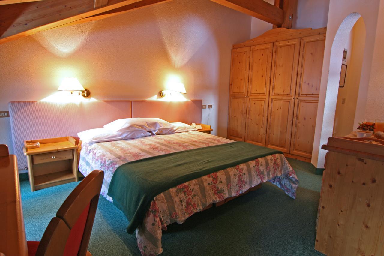 B&B Garni Villa Campitello Campitello di Fassa Eksteriør billede