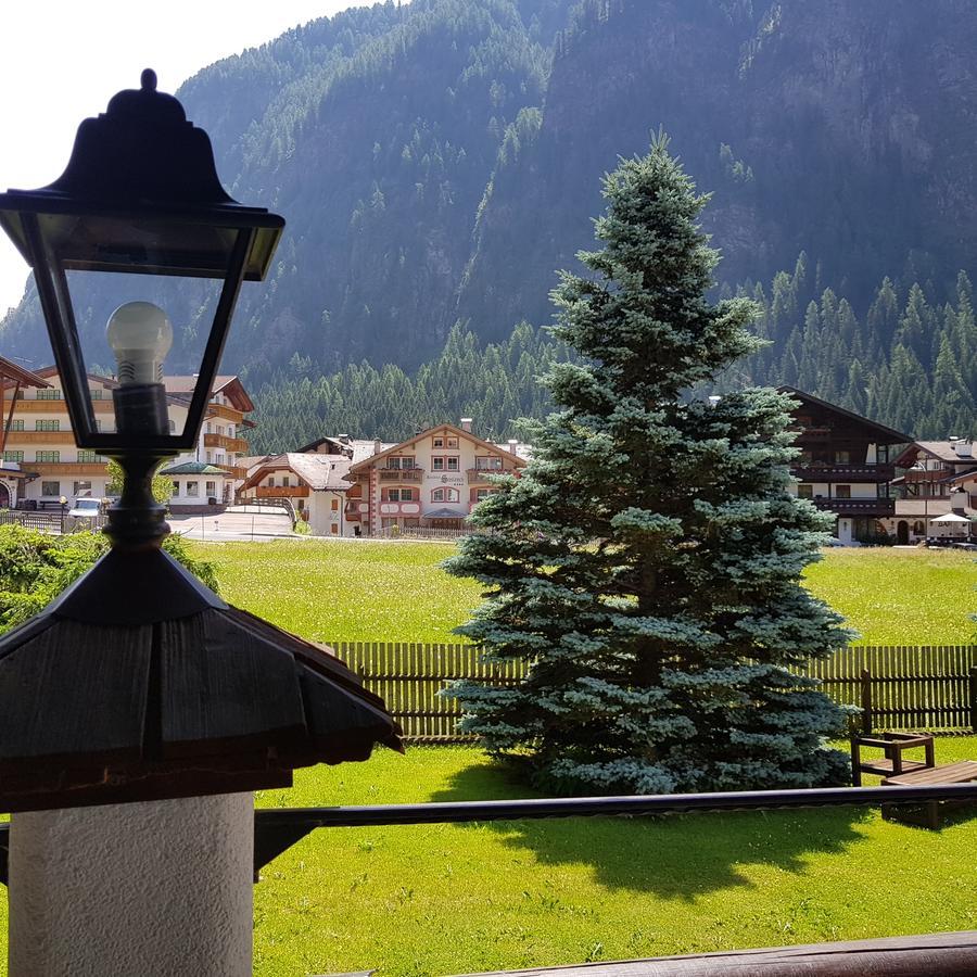 B&B Garni Villa Campitello Campitello di Fassa Eksteriør billede